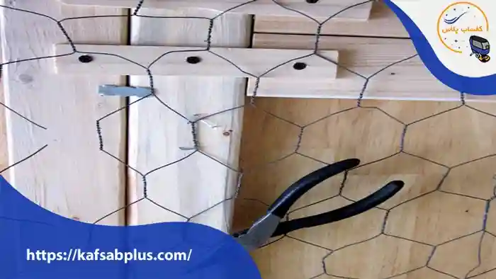 نصب توری مرغی بالکن